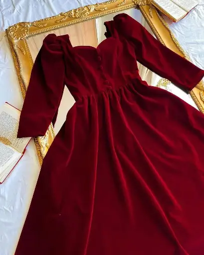 Stunning velvet maxi